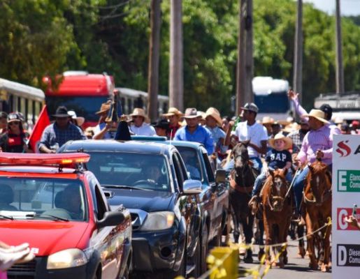 Foto - Cavalgada
